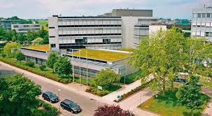 Ohne das streikverbot für beamte käme das ausgewogene system von rechten und pflichten deutlich ins wanken. Hof Landluft Fur Beamte Hof Frankenpost