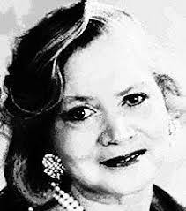 Agnes Moody's Instagram, Twitter & Facebook