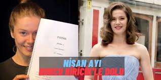 Jun 24, 2021 · burcu biricik, artan şöhretinin etkisiyle reklam anlaşmaları için de aranan bir yüze dönüştü. Burcu Biricik Firtinasi Geliyor Burcu Biricik Nisanda Hem Camdaki Kiz Hem De Netflix Dizisi Fatma Ile