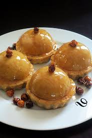 Domes De Pommes Sable Noisette Avec Images Recette Dessert Pomme Gateaux Et Desserts Recette Dessert