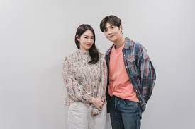 It is a remake of 2004 south korean film mr. About Netflix New K Drama Rom Com Hometown Cha Cha Cha Starring Shin Min A And Kim Seon Ho Coming To Netflix