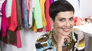 Vendu à l'international sous le titre shopping monsters, adapté en france par hervé hubert. Les Reines Du Shopping Episode Du Lundi 20 Mai 2019 Branchee Avec Des Bottes Ou Des Bottines De Couleurs Les Reines Du Shopping Antenne Reunion Fr