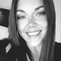 Madeline Robison's Instagram, Twitter & Facebook