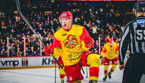 Mikko lehtonen is 27 mikko lehtonen statistics, career statistics and video highlights may be available on sofascore for. Maple Leafs Sign Defenceman Mikko Lehtonen To One Year Entry Level Deal Sportsnet Ca
