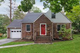 Things to do in harwich, massachusetts: A 95 Year Old 1 576 Square Foot Brick Cape Cod Style New Jersey Houseporn