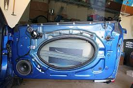 Для просмотра онлайн кликните на видео ⤵. Interior Exterior Removing Door Panels For Painting North American Motoring