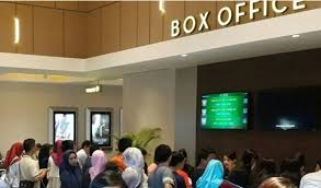 Kasir bertugas untuk mengelola atus keuangan baik kas maupun yang ada di bank. Syahrul Tutup Panti Pijat Hingga Bioskop Selama 14 Hari Di Tanjungpinang