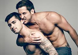 It looks like you're using artstation from great britain. Max Emerson Y Andres Camilo En Su Sesion De Fotos Mas Caliente Cromosomax