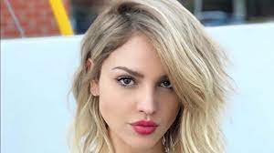 Desiring to change your look by bleaching your asian hair to blonde? Latino Celebrities Who Have Dyed Their Dark Hair Blond Mamaslatinas Com
