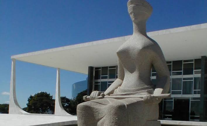 O Papel do STF na Democracia Brasileira