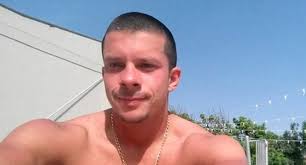 Mario Hart: su agencia llama fracasados y mediocres a detractores