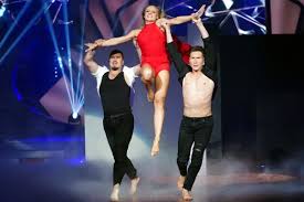 2015 nahm robert beitsch mit anastasia bodnar an der dritten staffel „got to dance teil (prosieben). Let S Dance Am 27 6 2019 Profi Challenge Fakten Gewinner Songs Tanze