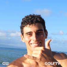 He was the number one ranked amateur golfer from may 2017 to april 2018. Golftv Surfing With Joaquin Niemann Facebook