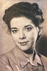 Obituary: Edna P. Hopkins, Devoted Wife, Helped Family Business