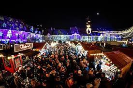 © © all rights reserved. 1 Decembrie StaÅ£iunile De La Munte Aproape Pline De Turisti In MinivacanÅ£a De Ziua NaÅ£ionalÄ