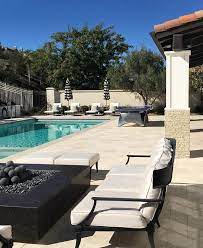 Hottest Fire Pit Ideas Block Outdoor Living That Won T Break The Bank Find Beautiful Outdoor Diy Fire Pit Ideas And Fire Patio Jenner House Kylie Jenner House