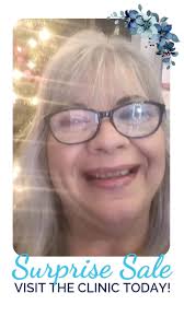 Hi everyone! 🥰 We're having a End of the Year Flash Sale at the clinic  TODAY ONLY! ⚡ Everything is