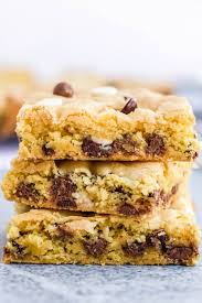 Spread the cookie dough in the bottom of a 9◊13 baking dish see 4 authoritative translations of chocolate chip cookie recipe in spanish with example sentences and audio pronunciations. Easy Cake Mix Cookie Bars Chewy Chocolate Chip Cookie Bars