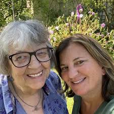 Lynn Miller Gizzi's Memorial Website