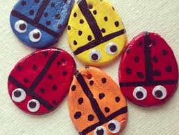 Idee bricolage enfant bricolage fête des mères carte fête des mères idées de cartes fête des grands mères fête des pères. Pate A Sel Recette Et 50 Idees D Activites Pour Amuser Vos Enfants