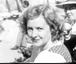 Nakon seksa s Hitlerom, Eva se ispirala toplom vodom i octom