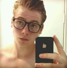 21 LUKE HEMMINGS ideas