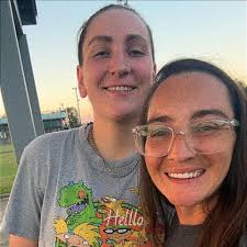 Emily Manuel (@emily.manuel.324398) • Facebook, Connect with friends