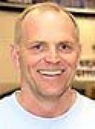 Veteran assistant Clabo replaces Skogen as coach