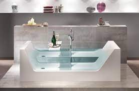 Das durchsichtige material lässt alles offener, größer und eleganter erscheinen und ist der ideale partner für wasser. Glas Im Badezimmer Vielfaltig Im Einsatz Reuter Magazin