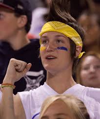 Fans show their stuff at Battle for the Bell