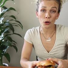 Kendall Wood's Instagram, Twitter & Facebook