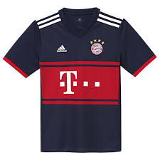 Erstmal steht natürlich die frage im raum, wann und wie es überhaupt eine neue saison geben wird. Adidas Fc Bayern Munchen Away Auswartstrikot 17 18 Herren Sporthaus Marquardt Online Shop Fur Sportbekleidung Mode Schuhe