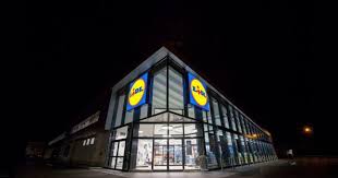Evita code e borse pesanti, e ricevi i prodotti a casa tua all'ora che preferisci. Lidl Italia Sees Highest Growth In Large Scale Distribution Report Esm Magazine