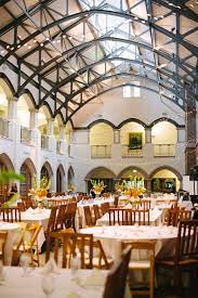 Traditional University Of Washington Wedding Washington Weddings Seattle Wedding Venues Wedding Venues Washington State
