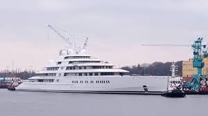 M/y eclipse is a superyacht built by blohm+voss of hamburg, germany, the fourth longest afloat. Emirati Royals Knock Abramovich Off Top Of Yacht League