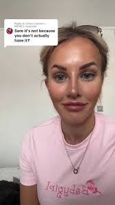 Alison Morrell's Instagram, Twitter & Facebook