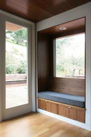 Get decorating ideas that will inspire you to add your own special nook or comfy spot to relax in. 15 Ideas For Amazing Under Window Bench Decoholic