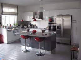Belle Idee Deco Cuisine Blanc Et Gris Deco Cuisine Grise Idee Deco Cuisine Deco Cuisine Rouge