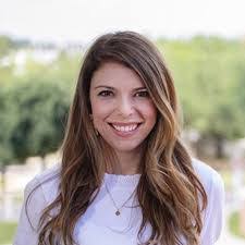 Amanda Ledet's Instagram, Twitter & Facebook