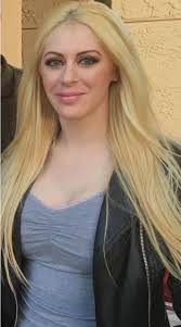 It's with great sadness to inform you of the passing of Shannon Monterrosa.  Keep all her family and friends in your prayers.