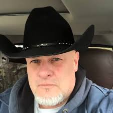 Tyler Bauer (@TylerBauerRodeo)