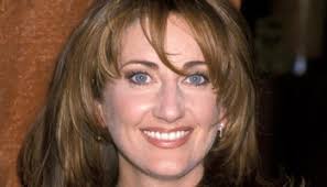 Review: Lee Ann Womack, “There is a God”