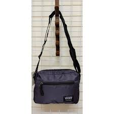 Beli waist bag vans online berkualitas dengan harga murah terbaru 2021 di tokopedia! Sling Bag Vans Original Price Promotion Aug 2021 Biggo Malaysia