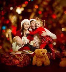 Imagenes De Navidad Y Ano Nuevo Comparte Esta Navidad En Familia Familia En Navidad Imagenes De Navidad Imagenes De Familia