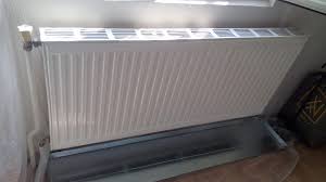 Kombi peteklerini kaloriferlerin kullanılmadığı yaz sezonunda temizlemek daha pratik bir yol olacaktır. Petek Aralari Toz Temizligi 0532 111 3530 444 48 63