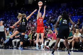 Caitlin Clark scores 28, Fever overcome Arike Ogunbowale's record-tying 9  3s and beat Wings 100-93 | The Seattle Times