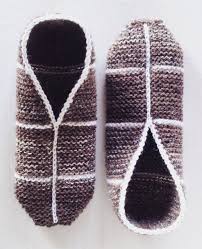 Do i simply fold cast on edge wrong. Easy Slipper Knitting Patterns In The Loop Knitting