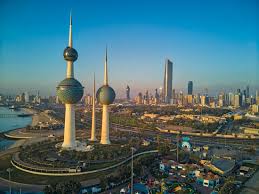 إذا طاح الجمل كثرت سكاكينه. Ø§Ù„Ù…Ø´Ù‡Ø¯ Ø£ÙˆÙ†Ù„Ø§ÙŠÙ† ÙƒÙˆÙŠØªÙŠØ© ØªØ¹ØªØ¯ÙŠ Ø¨Ø§Ù„Ø¶Ø±Ø¨ Ø¹Ù„Ù‰ Ù…Ù‚ÙŠÙ… Ù…ØµØ±ÙŠ ÙˆØ´Ø±Ø·ÙŠ ÙƒÙˆÙŠØªÙŠ