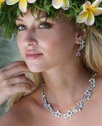 Your purchase of a hawaiian made mask from lavahut supports local. 72 Best Plumeria Flower Jewelry Ideas Jewelry Plumeria Hawaiian Jewelry