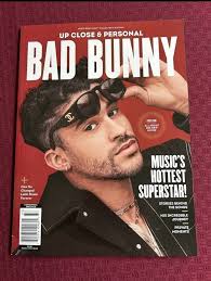 Gakushusha's Moo Bessatsu COMIC Moo International Magazines